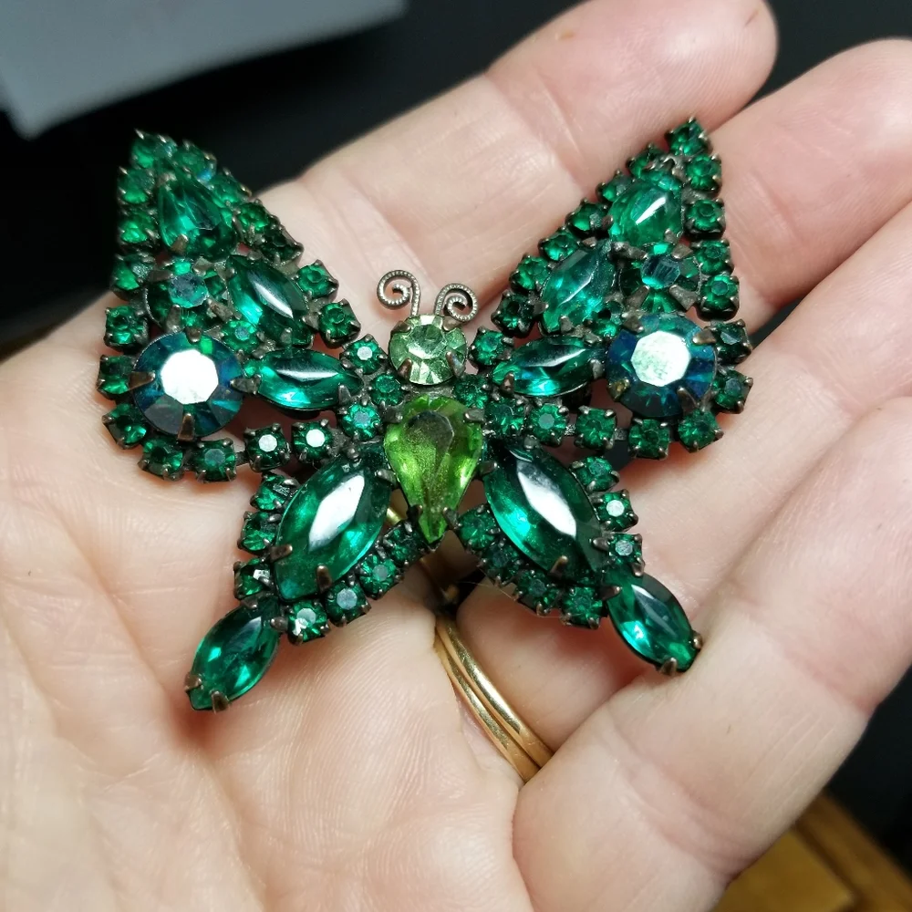 Vintage butterfly brooch green rhinestones pin moth insect bug jewelry p…